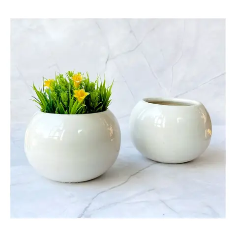 Ball, White pot — HV-WHT-008, H 12.5 × D 12.5 cm