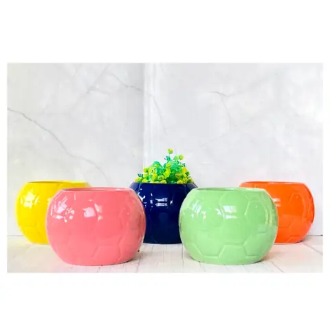 Glossy Football, Zimmerpflanzentopf — HV-IND-089, H 12,5 × D 15 cm