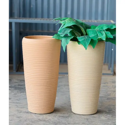 Outdoor planter — HV-OUT-026, H 61 × D 30.5 cm
