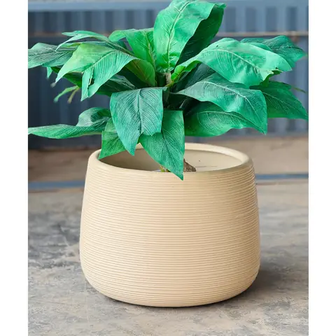 Outdoor planter — HV-OUT-032, H 37 × D 40.5 cm