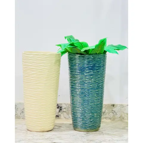 Outdoor planter — HV-OUT-069, H 61 × D 30.5 cm