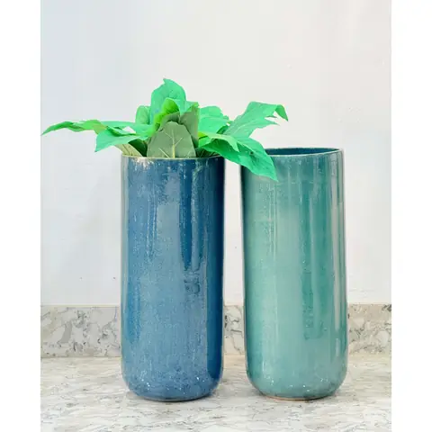 Outdoor planter — HV-OUT-075, H 61 × D 26.5 cm