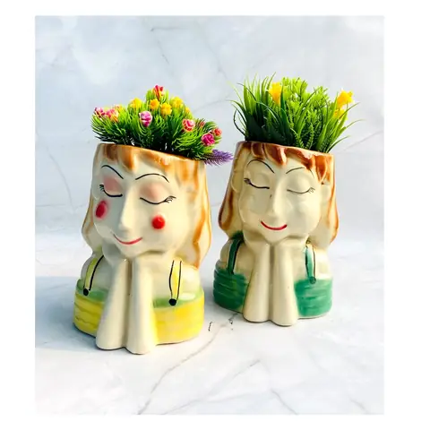 Thinking Girl Pot, Sculptural pot — HV-STA-021, H 19 × D 15 cm