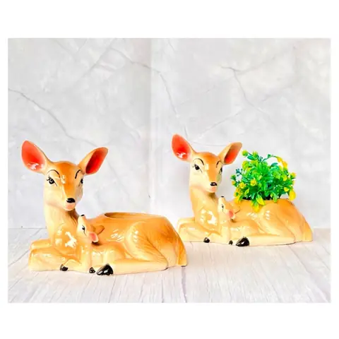 Deer Child Pot, Tierfigur-Topf — HV-ANI-018, H 18 × D 12,5 × L 26,5 cm