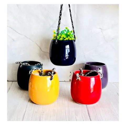 Pots suspendus