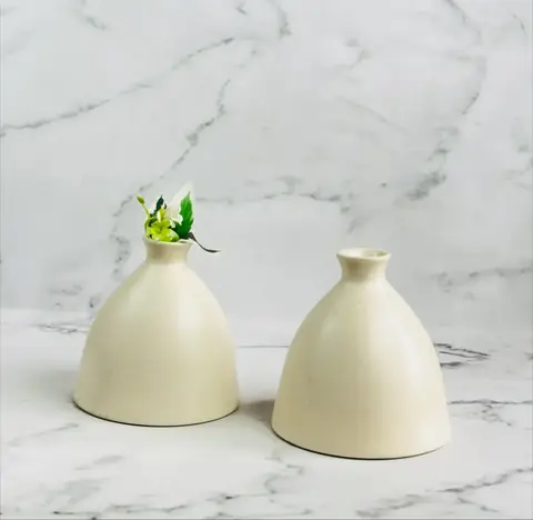 Decor vase — HV-VAS-019, H 12.5 × D 6.5 cm