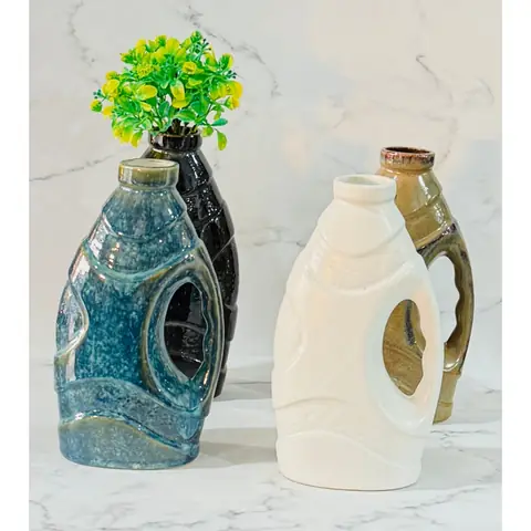 Decor vase — HV-VAS-021, H 25.5 cm