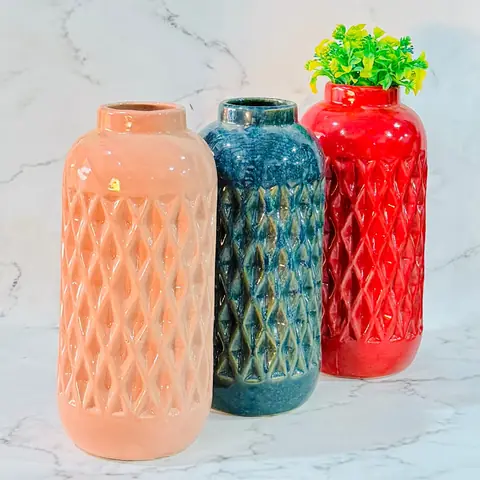 Decor vase — HV-VAS-023, H 30.5 × D 9 cm
