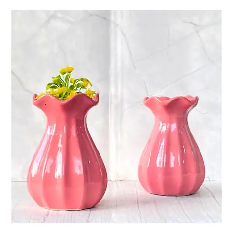 Jhalar Lotus, Decor vase — HV-VAS-026, H 18 × D 10 cm