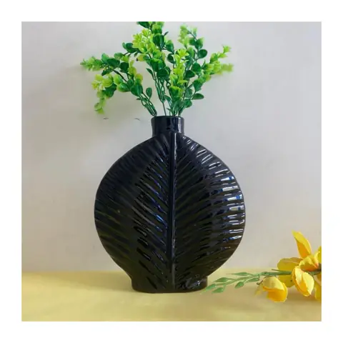 Leaf Vase, Decor vase — HV-VAS-032, H 23 × D 5 cm