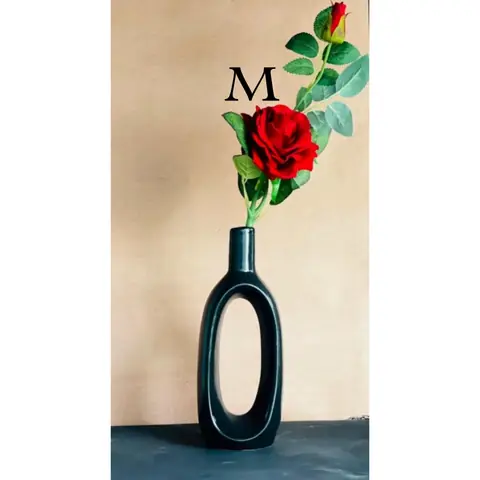 Medium D Vase, Decor vase — HV-VAS-045, H 20.5 × D 5 cm