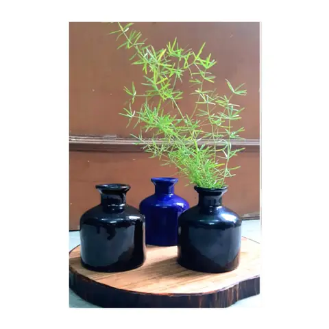 Small Vase, Decor vase — HV-VAS-051, H 10 × D 7.5 cm